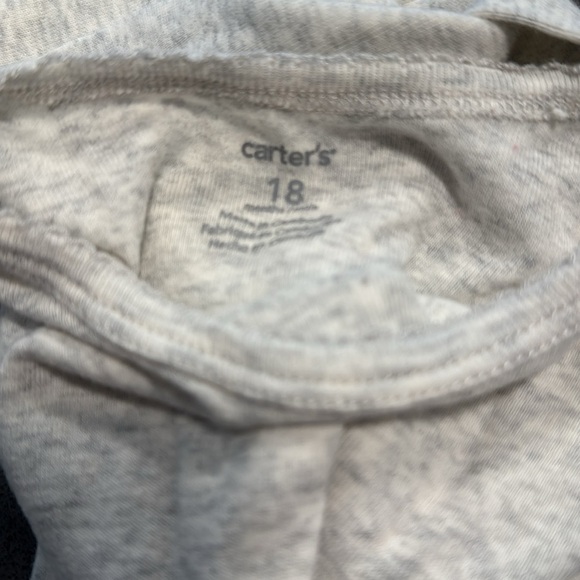 BUNDLE-3 pieces | Onesies-bodysuits | shirt & long sleeved | 18 mths girls - Picture 6 of 7